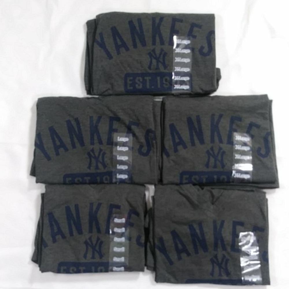 NY Yankees soft tee - Picture 7 of 7